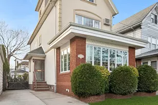 1384 E 29th St, New York City, NY 11210 - Photo 16