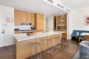 211 W 14th St, New York, NY 10011 - Photo 4