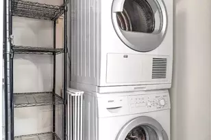 303 E 57th St, New York City, NY 10022 - Photo 10