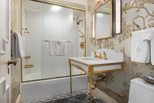 870 5th Ave, New York City, NY 10065 - Photo 8