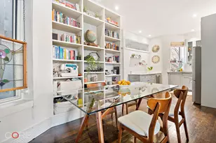 198 E 7th St, New York, NY 10009 - Photo 4