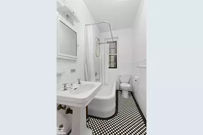 140 E 95th Street #1E, New York City, NY 10128 - Photo 6