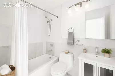 212 E 47th Street #10H, New York, NY 10017 - Photo 4