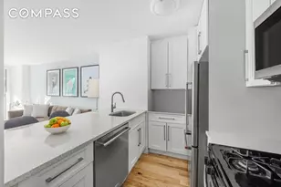 212 E 47th St, New York, NY 10017 - Photo 2