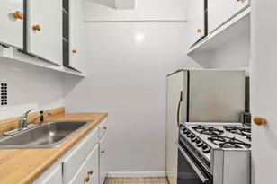 120 E 36th St, New York City, NY 10016 - Photo 6