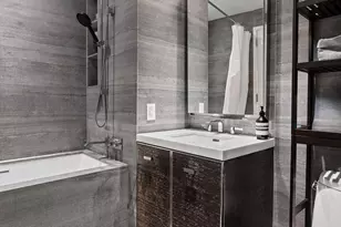 252 South St, New York City, NY 10002 - Photo 8