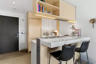 252 South St, New York City, NY 10002 - Photo 2