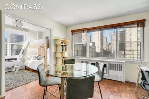 201 E 37th St, New York City, NY 10016 - Photo 4