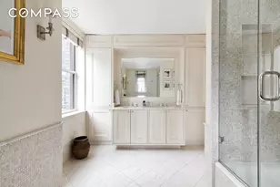 111 E 56th St, New York, NY 10022 - Photo 10