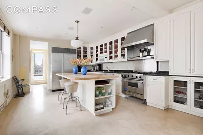 111 E 56th Street #PH19, New York, NY 10022 - Photo 8