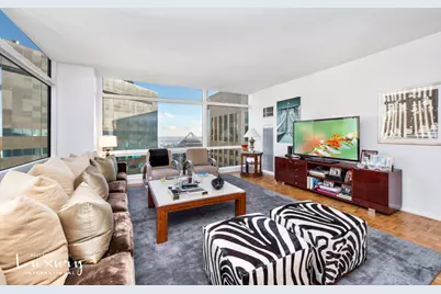 721 Fifth Avenue #57C, New York, NY 10022 - Photo 2
