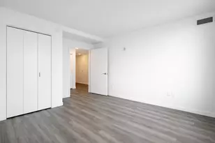 1524 Sheepshead Bay Rd, New York City, NY 11235 - Photo 6