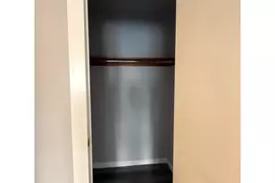 813 E 225th St, Bronx, NY 10466 - Photo 6