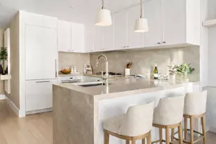 212 W 72nd St, New York City, NY 10023 - Photo 2