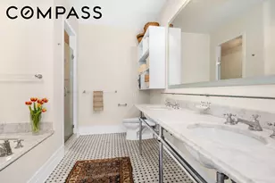30 Main St, New York City, NY 11201 - Photo 6