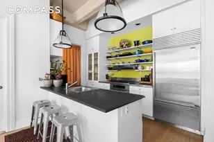 30 Main St, New York City, NY 11201 - Photo 8