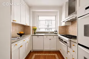 151 W 86th St, New York, NY 10024 - Photo 8