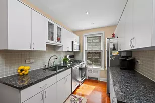 9437 Shore Rd, New York City, NY 11209 - Photo 6