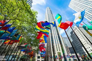 641 5th Ave, New York, NY 10022 - Photo 18