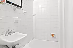 142 E 37th St, New York, NY 10016 - Photo 6