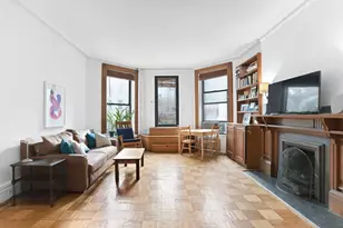 142 E 37th St, New York, NY 10016 - Photo 2