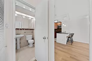 240 E 35th St, New York City, NY 10016 - Photo 10