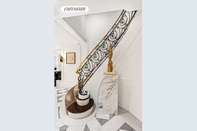 123 E 71st Street, New York City, NY 10021 - Photo 2