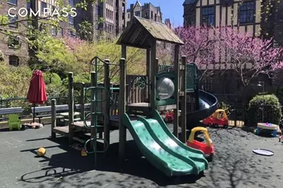 116 Pinehurst Avenue #H32, New York, NY 10033 - Photo 18