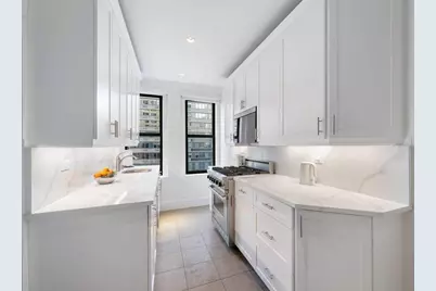 220 W 93rd Street #6B, New York City, NY 10025 - Photo 8