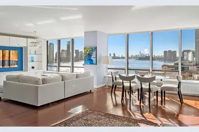 870 United Nations Plaza #10G, New York City, NY 10017 - Photo 1