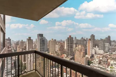 422 E 72nd Street #33A, New York City, NY 10021 - Photo 2