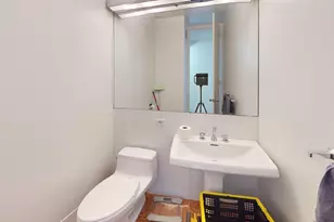 525 E 72nd St, New York City, NY 10021 - Photo 12