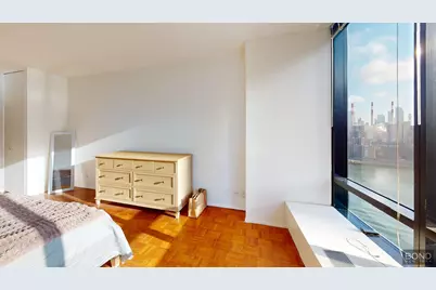 525 E 72nd Street #15G, New York, NY 10021 - Photo 2