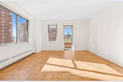 475 Fdr Drive #L902, New York City, NY 10002 - Photo 2