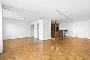 200 E 84th St, New York City, NY 10028 - Photo 2