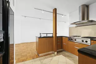 200 E 84th St, New York City, NY 10028 - Photo 16