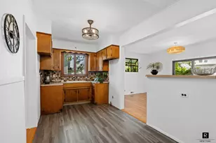 25 Bay St, New York City, NY 10464 - Photo 16