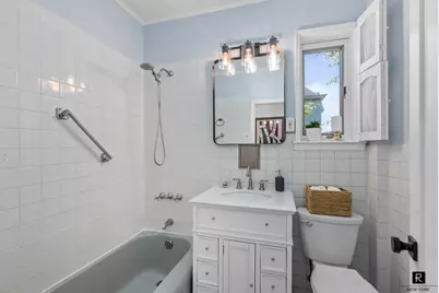 25 Bay Street, New York City, NY 10464 - Photo 18