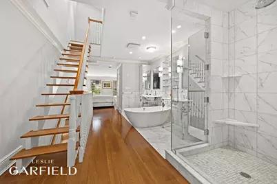 320 E 55th Street, New York, NY 10022 - Photo 8