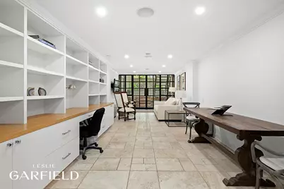 320 E 55th Street, New York, NY 10022 - Photo 16
