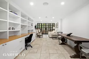 320 E 55th St, New York, NY 10022 - Photo 16