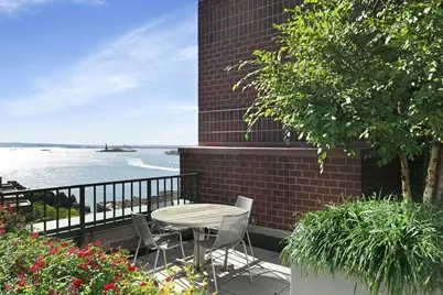 225 Rector Place #5F, New York City, NY 10280 - Photo 10