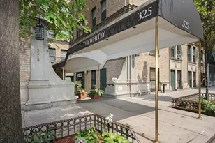 325 W 45th St, New York City, NY 10036 - Photo 8