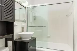 363 E 76th St, New York, NY 10075 - Photo 4