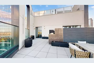 29-18 41st Avenue #10A, New York City, NY 11101 - Photo 18