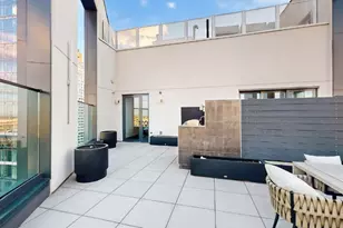 29-18 41st Ave, New York City, NY 11101 - Photo 18