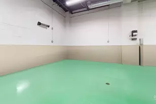 45-44 Vernon Blvd, Long Island City, NY 11101 - Photo 2