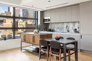 547 W 47th St, New York City, NY 10036 - Photo 2