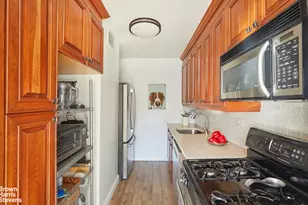 185 W End Ave, New York City, NY 10023 - Photo 6