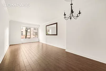 200 E 69th Street #2R, New York City, NY 10021 - Photo 2